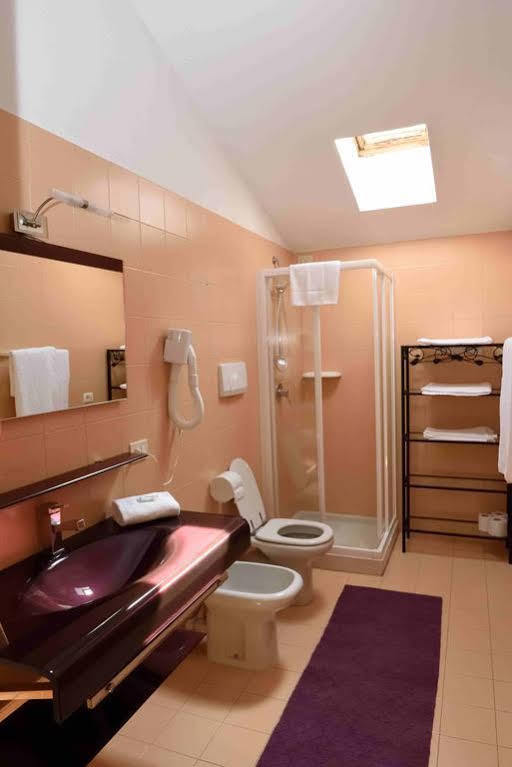 ברדולינו Hotel Residenza Alighieri מראה חיצוני תמונה